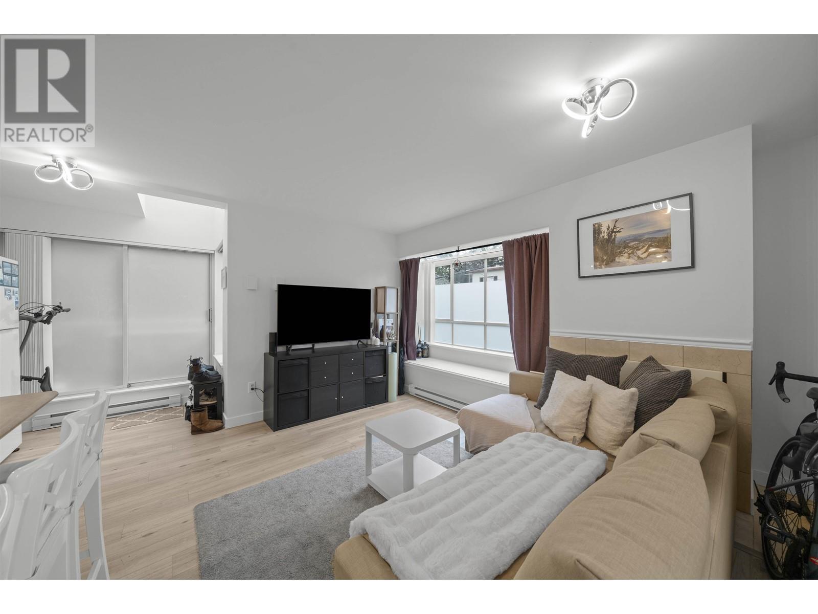 203 1575 W 13th Avenue, Vancouver, British Columbia  V6J 2G5 - Photo 4 - R2946498