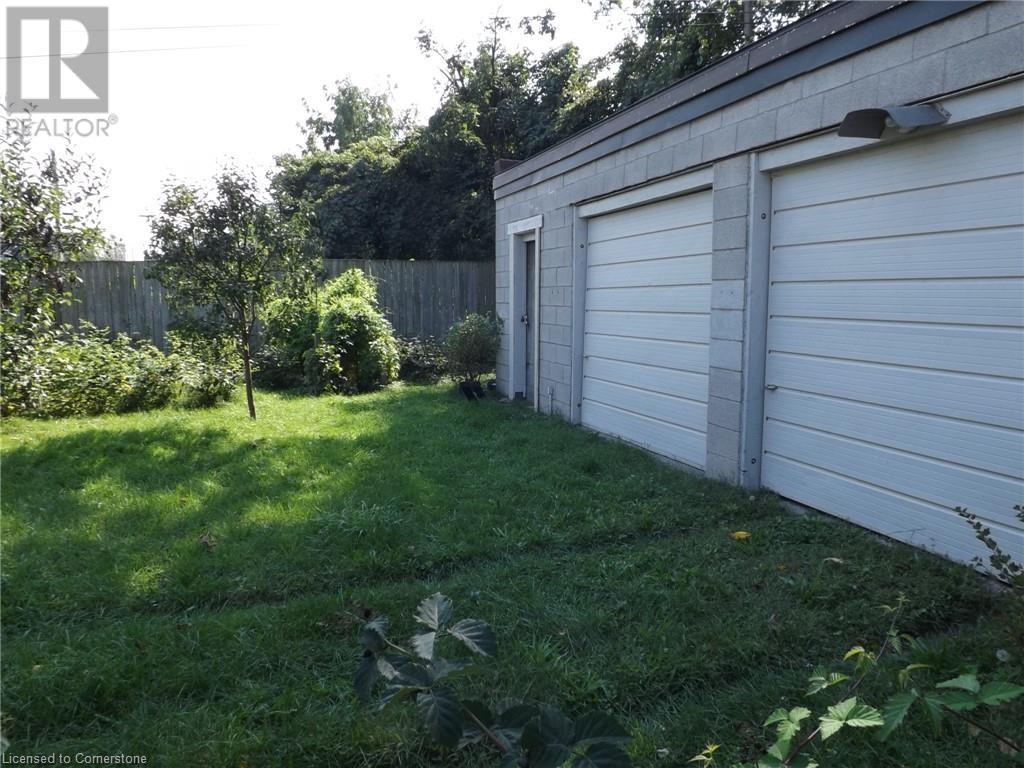 5815 Main StreetNiagara Falls, Ontario  L2G 5Z6 - Photo 8 - 40680519