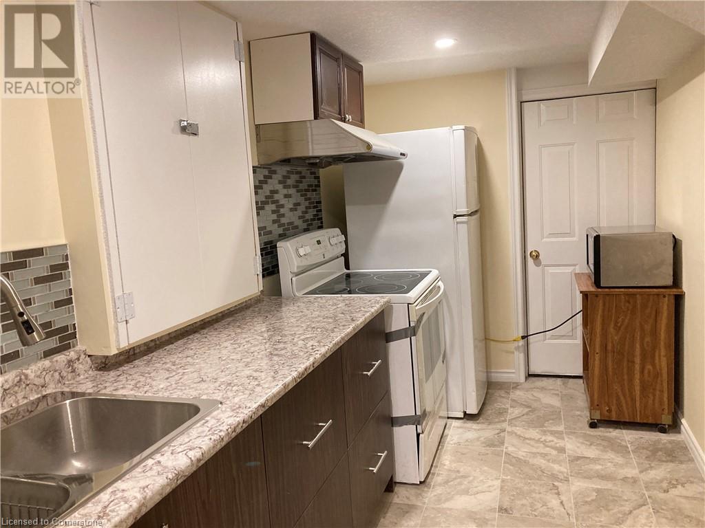 242 Buttercup Court Unit# Lowerlevel, Waterloo, Ontario  N2V 2W8 - Photo 14 - 40678448