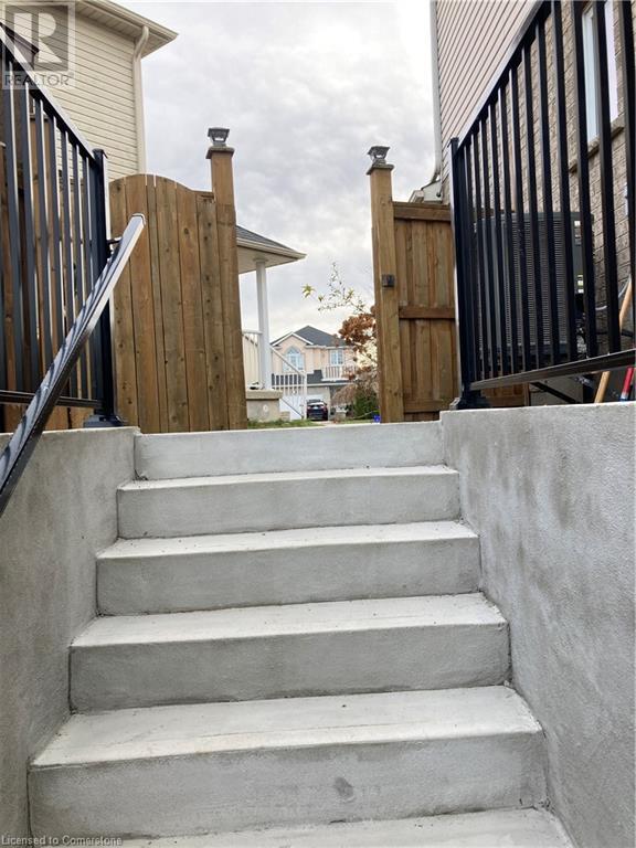 242 Buttercup Court Unit# Lowerlevel, Waterloo, Ontario  N2V 2W8 - Photo 3 - 40678448