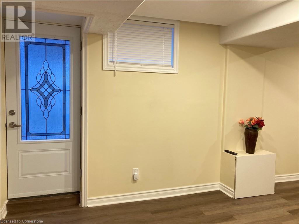 242 Buttercup Court Unit# Lowerlevel, Waterloo, Ontario  N2V 2W8 - Photo 6 - 40678448