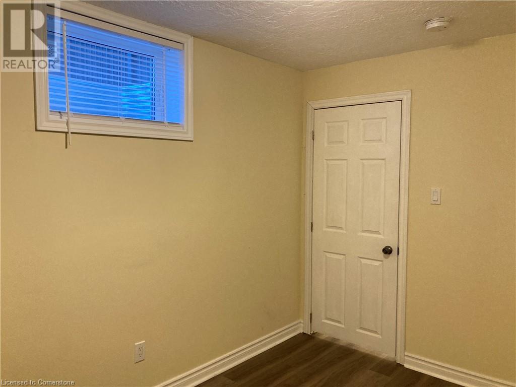 242 Buttercup Court Unit# Lowerlevel, Waterloo, Ontario  N2V 2W8 - Photo 9 - 40678448