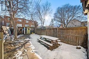 39 Rhodes Avenue, Toronto (Greenwood-Coxwell), Ontario  M4L 2Z8 - Photo 9 - E10845366