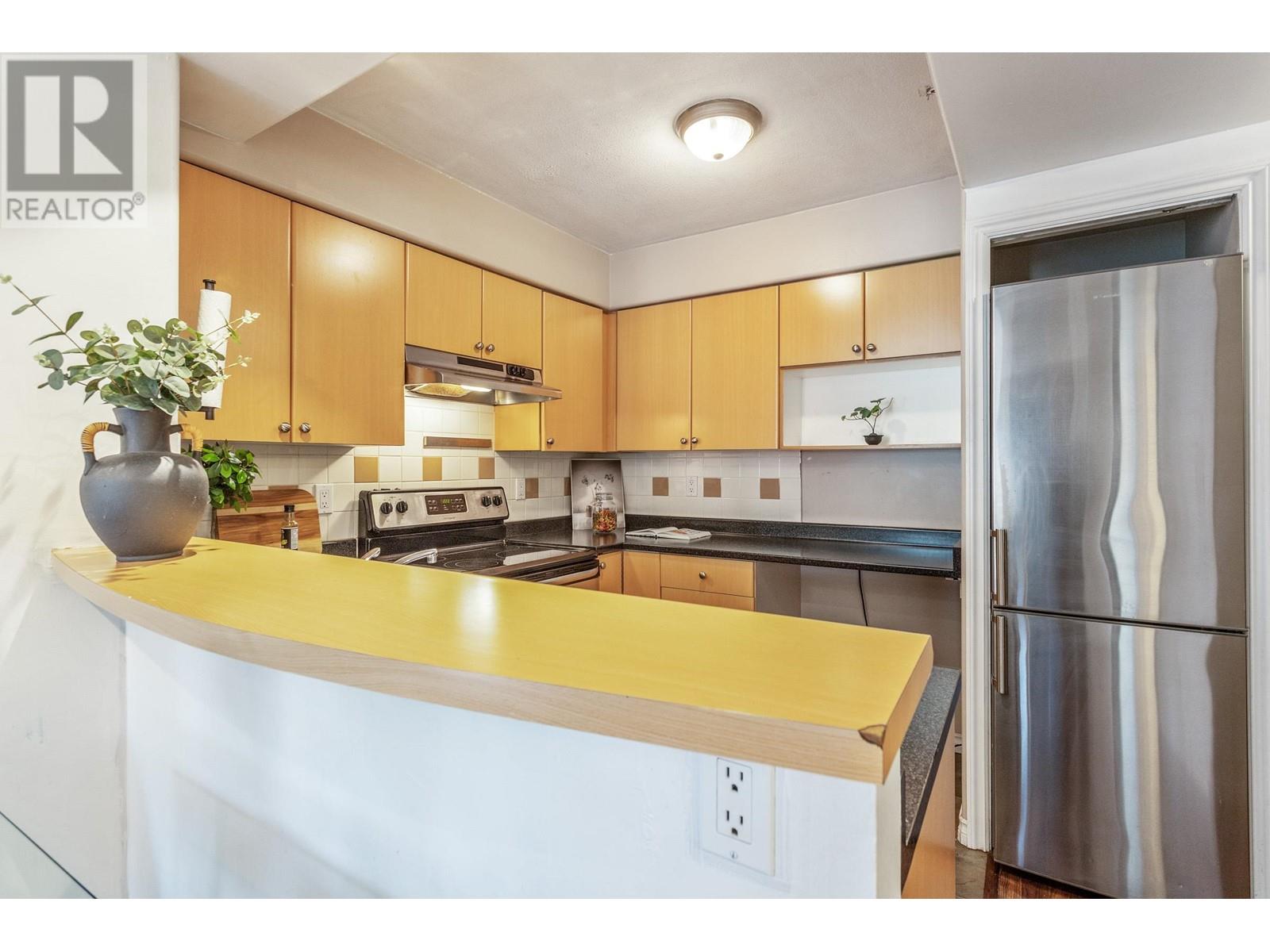 607 680 Clarkson Street, New Westminster, British Columbia V3M 6X9 - Photo 4 - R2935885