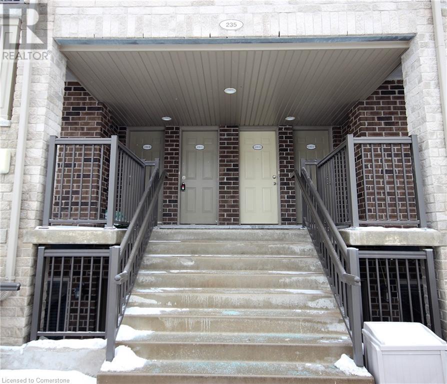 235 RACHEL Crescent Unit# C, Kitchener, Ontario