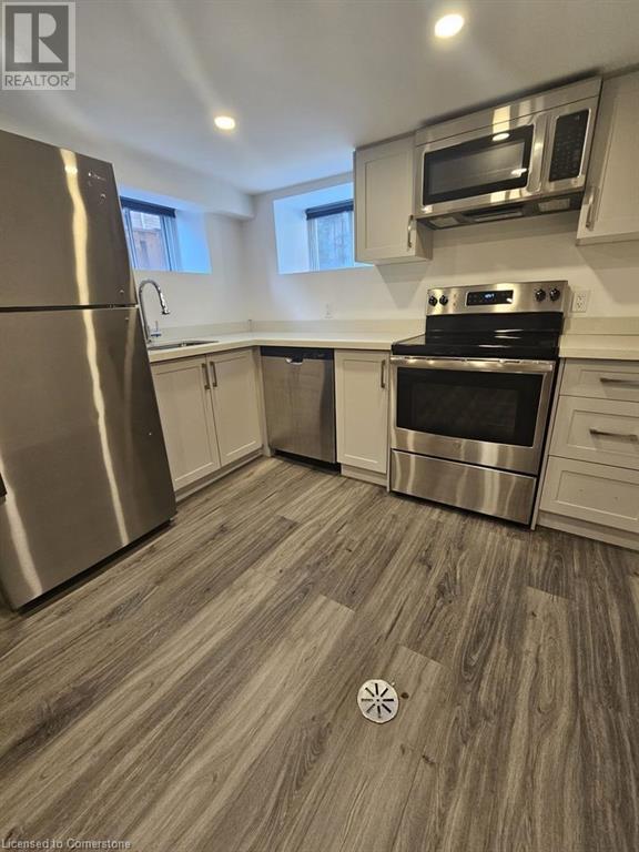 100 Dunsmure Road, Hamilton, Ontario  L8M 1S4 - Photo 10 - 40673892