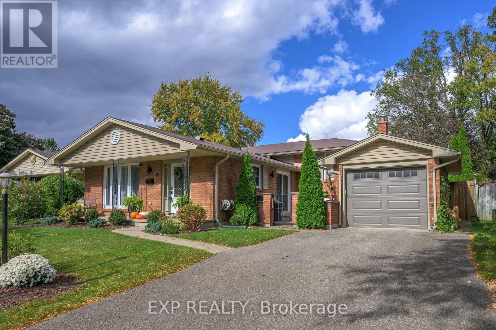 12 KILLARNEY ROAD, London, Ontario