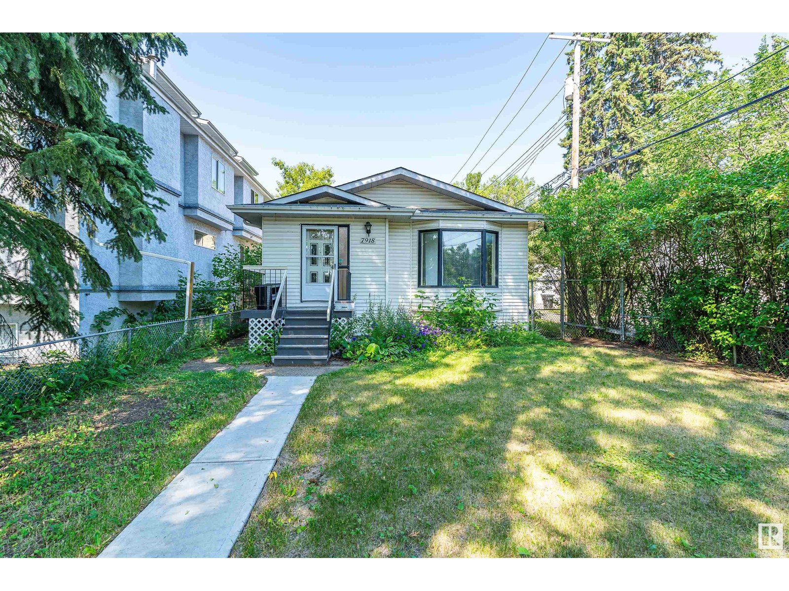 7918 110 ST NW, Edmonton, Alberta