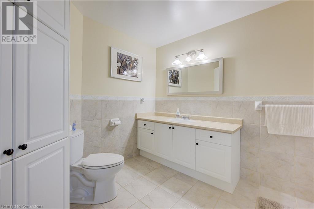 129 Dorchester DriveGrimsby, Ontario  L3M 5H5 - Photo 23 - 40679289