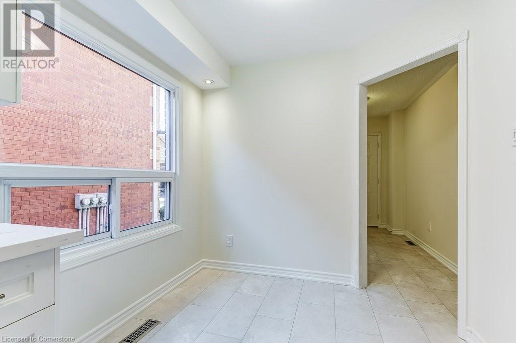 1415 Hazelton Boulevard Unit# 21, Burlington, Ontario  L7P 4W6 - Photo 8 - 40680141