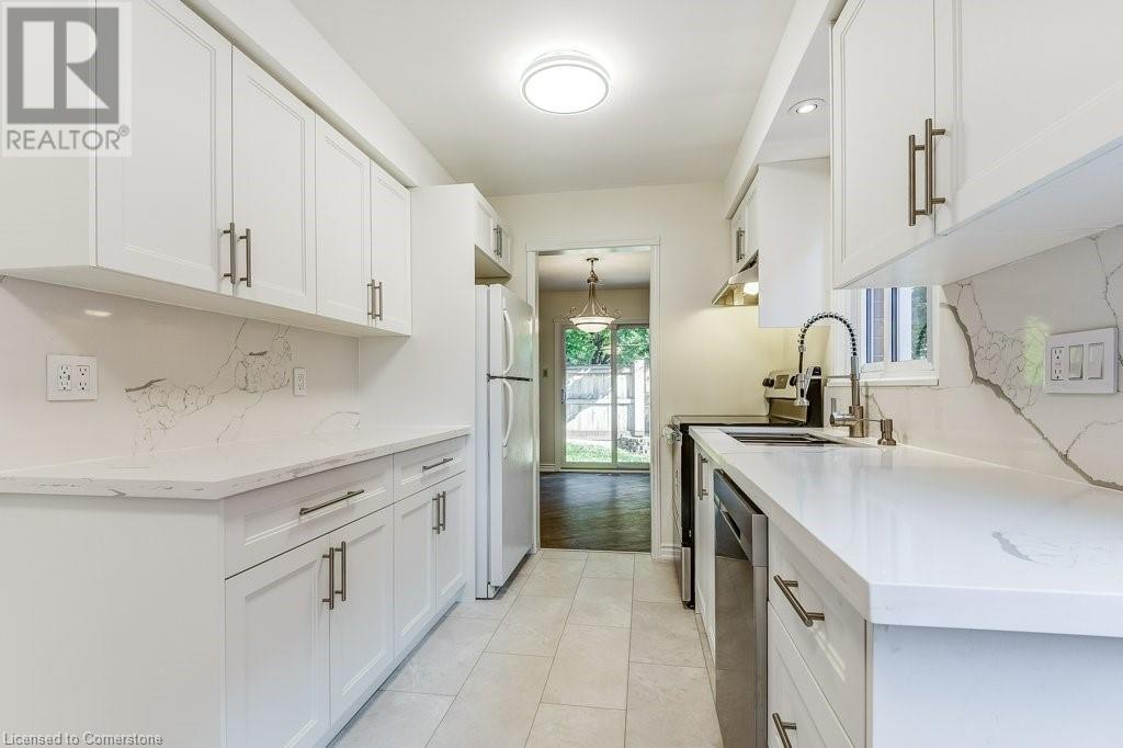 1415 Hazelton Boulevard Unit# 21, Burlington, Ontario  L7P 4W6 - Photo 7 - 40680141