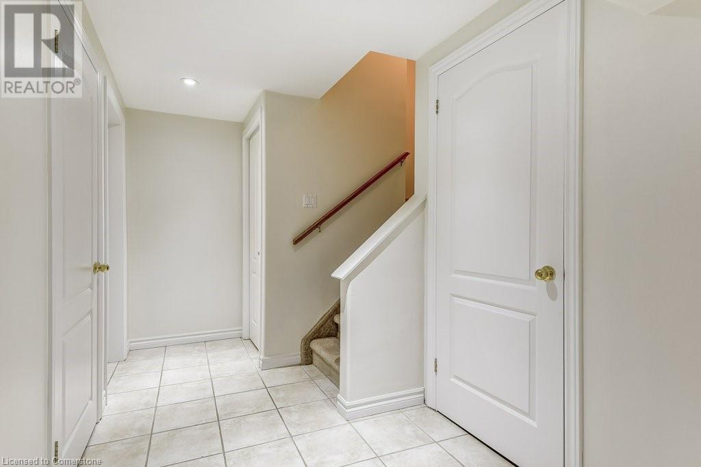 1415 Hazelton Boulevard Unit# 21, Burlington, Ontario  L7P 4W6 - Photo 27 - 40680141