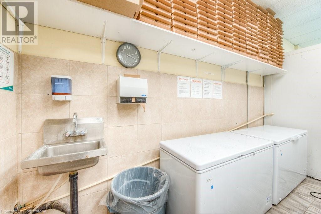 20 Woodlawn Road E Unit# 6, Guelph, Ontario  N1H 1G7 - Photo 11 - 40680554