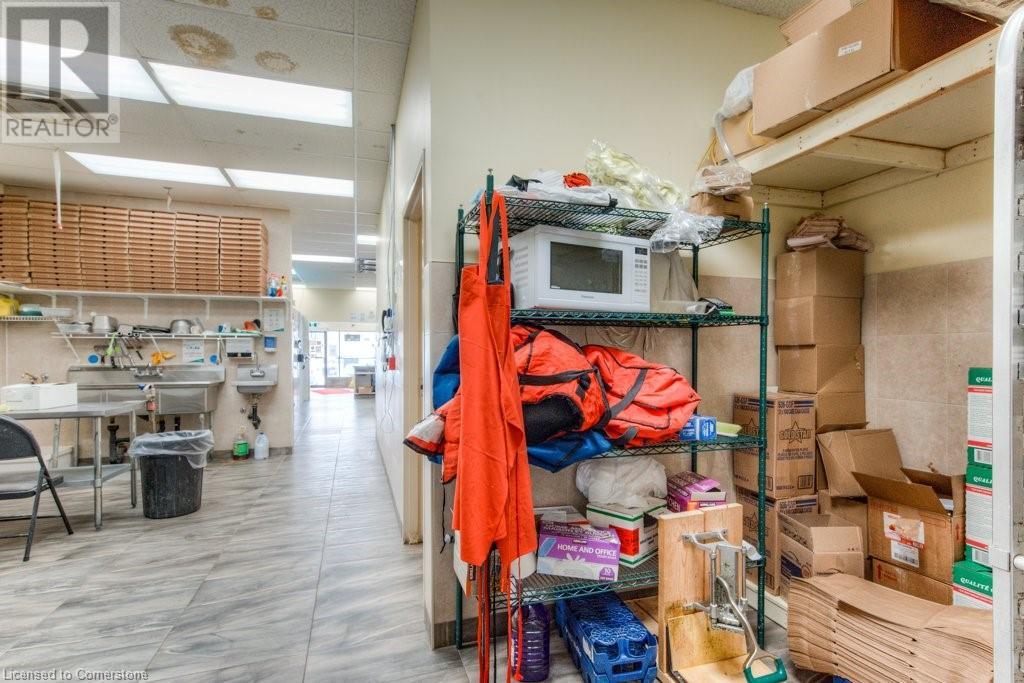 20 Woodlawn Road E Unit# 6, Guelph, Ontario  N1H 1G7 - Photo 14 - 40680554