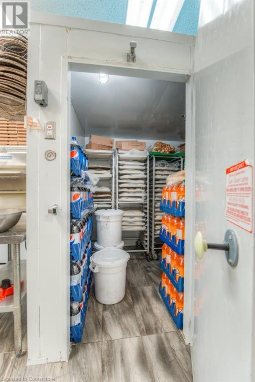 20 Woodlawn Road E Unit# 6, Guelph, Ontario  N1H 1G7 - Photo 9 - 40680554