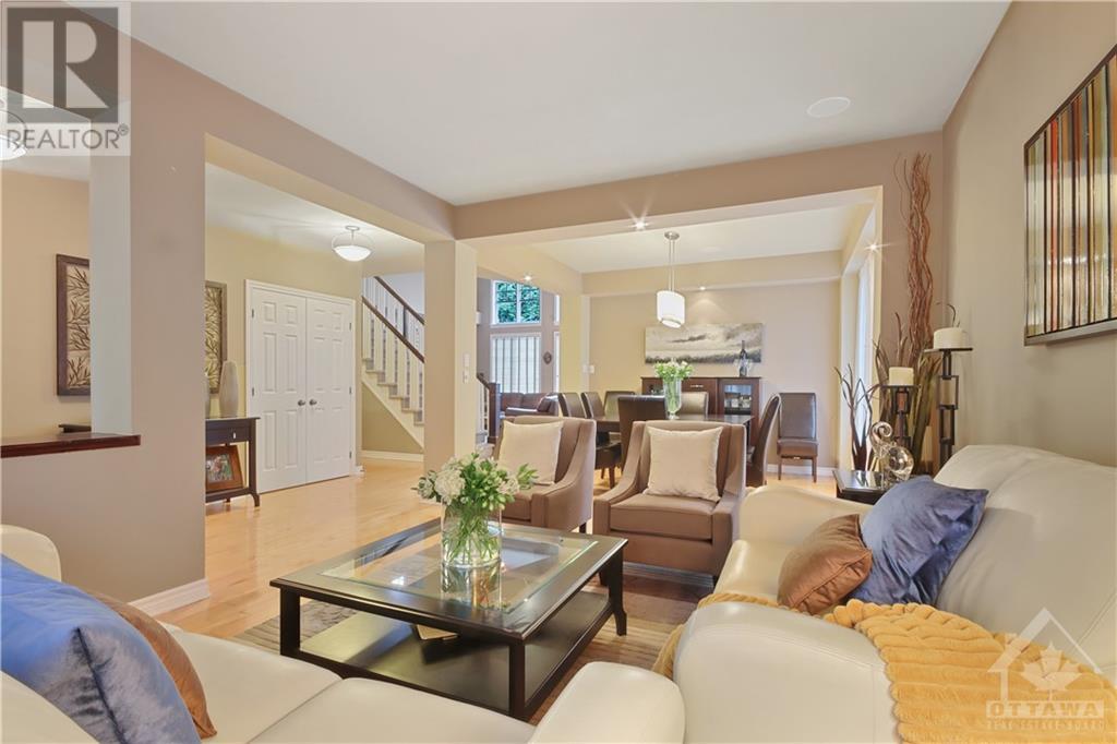 55 Ironside Court E, Ottawa, Ontario  K2K 3H6 - Photo 5 - X10845472