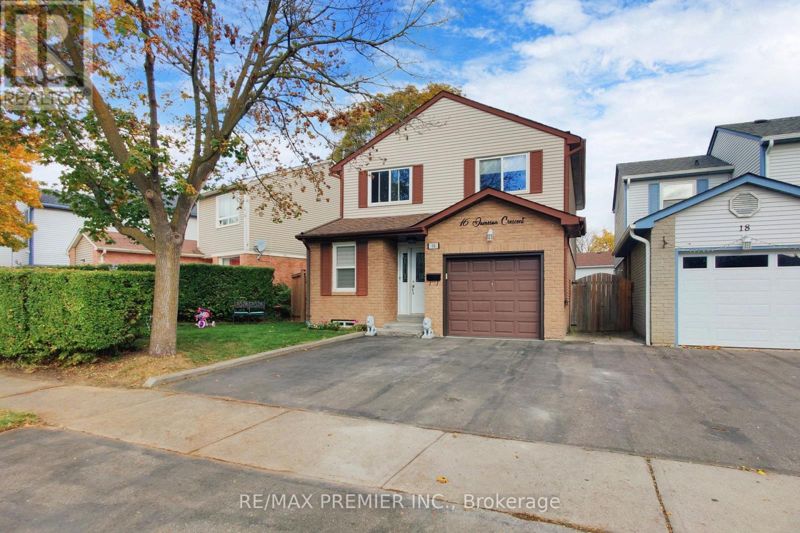 16 JAMESON CRESCENT, brampton (northgate), Ontario