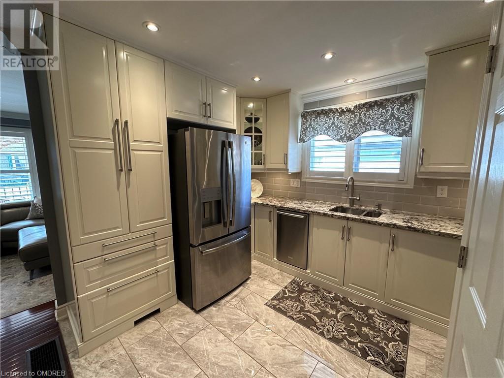 223 Picton Street E Unit# 1, Hamilton, Ontario  L8L 3W8 - Photo 3 - 40680413