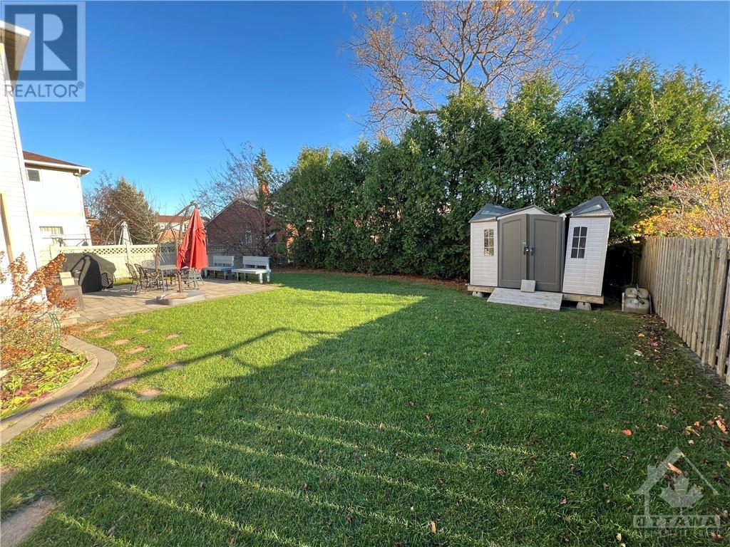 1307 Turner Crescent, Ottawa, Ontario  K1E 2Y5 - Photo 3 - X10423793