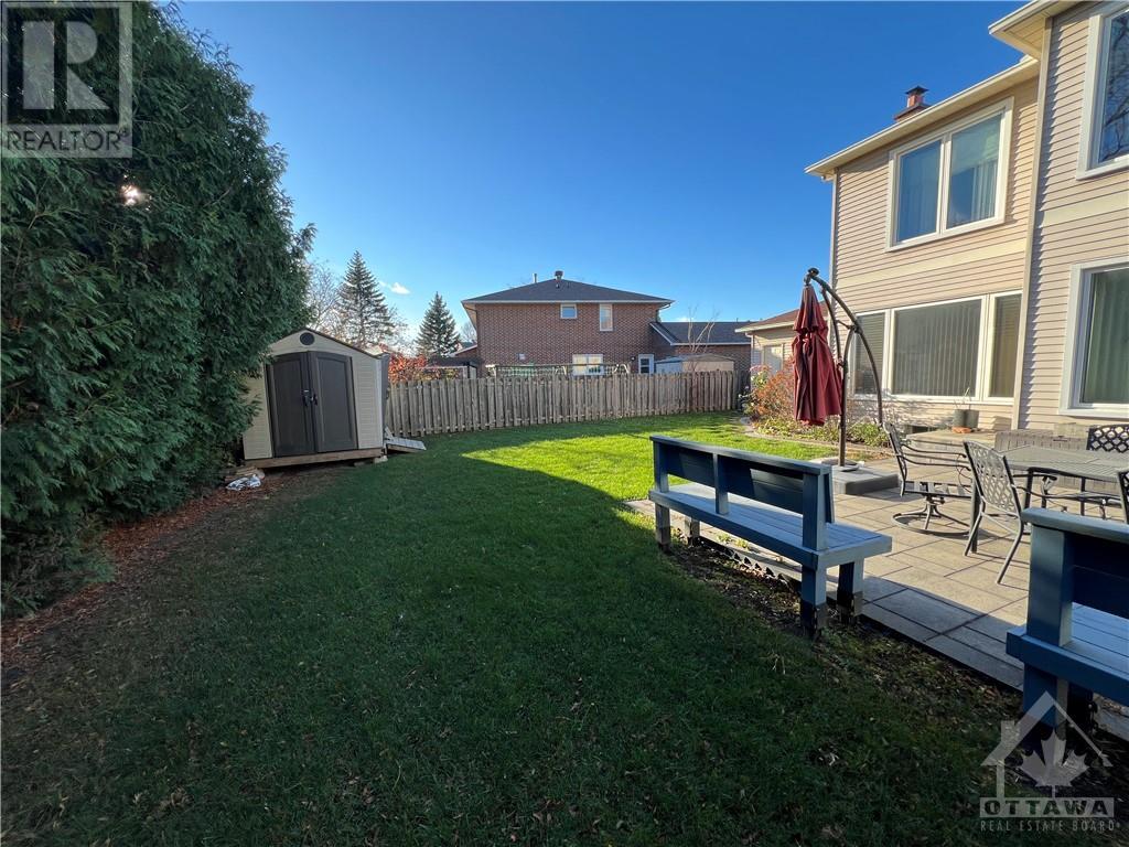 1307 Turner Crescent, Ottawa, Ontario  K1E 2Y5 - Photo 5 - X10423793