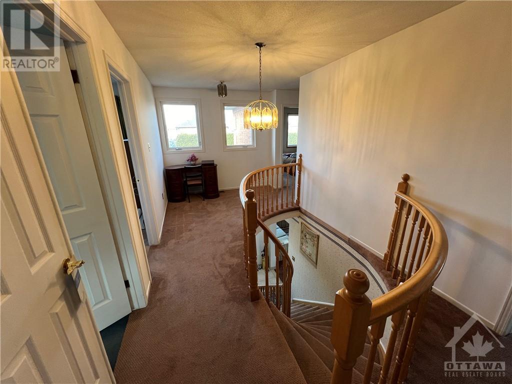 1307 Turner Crescent, Ottawa, Ontario  K1E 2Y5 - Photo 19 - X10423793