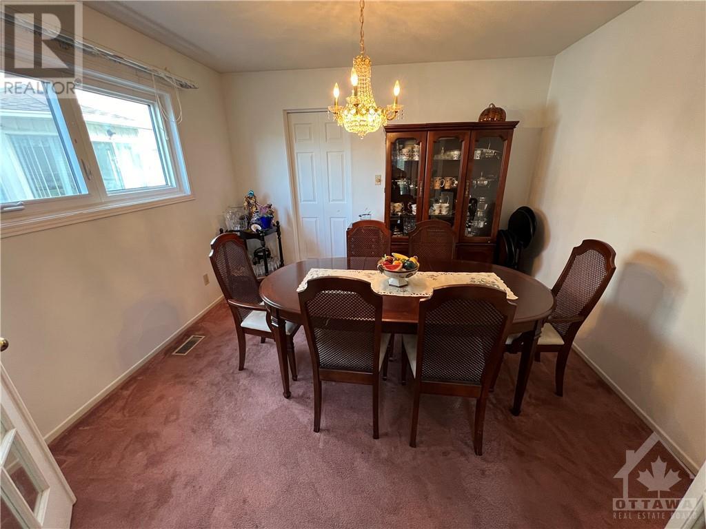 1307 Turner Crescent, Ottawa, Ontario  K1E 2Y5 - Photo 9 - X10423793