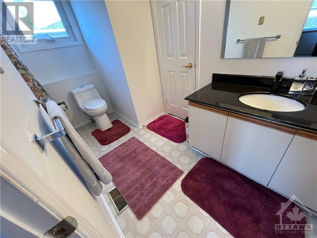 1307 Turner Crescent, Ottawa, Ontario  K1E 2Y5 - Photo 22 - X10423793