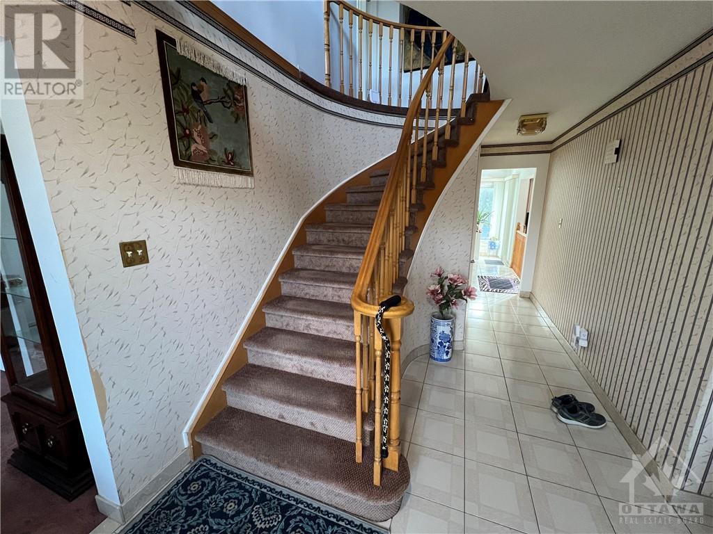 1307 Turner Crescent, Ottawa, Ontario  K1E 2Y5 - Photo 11 - X10423793