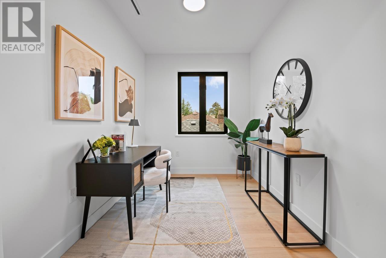 Listing Picture 21 of 40 : 1 3841 W 27TH AVENUE, Vancouver / 溫哥華 - 魯藝地產 Yvonne Lu Group - MLS Medallion Club Member