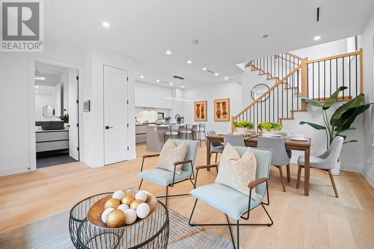 Listing Picture 17 of 40 : 1 3841 W 27TH AVENUE, Vancouver / 溫哥華 - 魯藝地產 Yvonne Lu Group - MLS Medallion Club Member