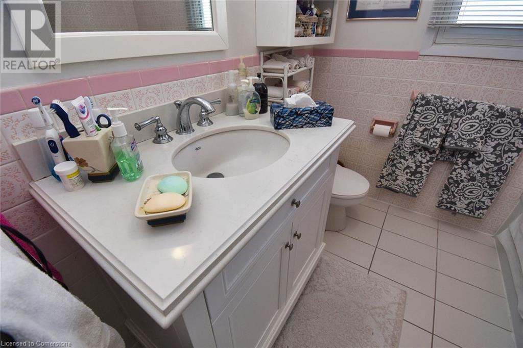 80a Maclennan Avenue, Hamilton, Ontario  L8V 1X6 - Photo 18 - 40680473