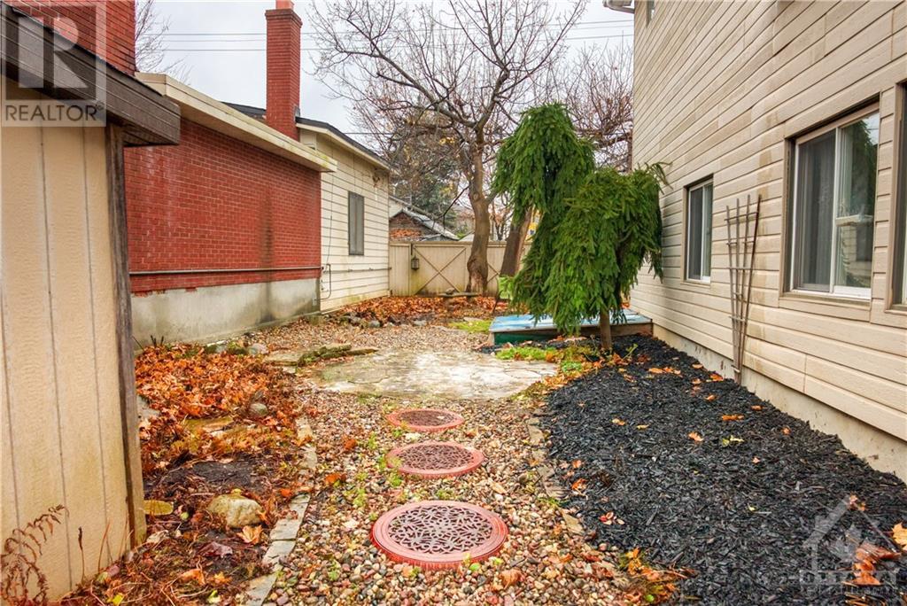 1 - 1-272 Royal Avenue, Ottawa, Ontario  K2A 1T5 - Photo 18 - X10854812