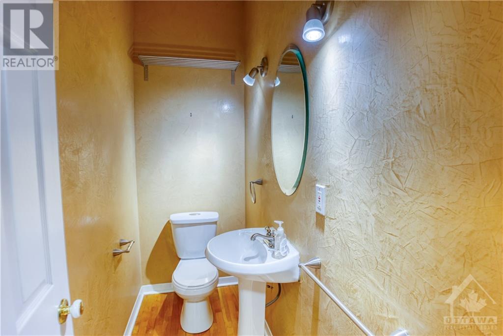 1 - 1-272 Royal Avenue, Ottawa, Ontario  K2A 1T5 - Photo 5 - X10854812