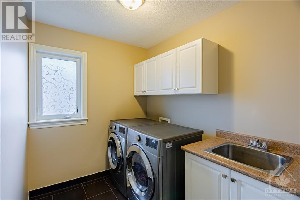 236 Gracewood Crescent, Ottawa, Ontario  K1T 0J1 - Photo 23 - X10854831