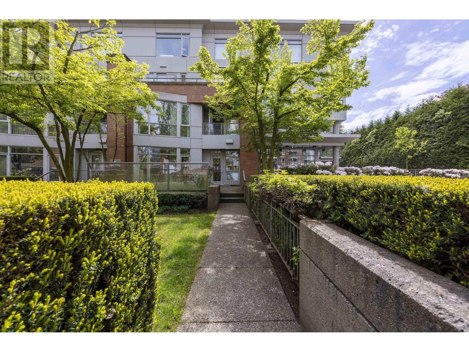 Listing Picture 29 of 33 : 205 638 W 45TH AVENUE, Vancouver / 溫哥華 - 魯藝地產 Yvonne Lu Group - MLS Medallion Club Member
