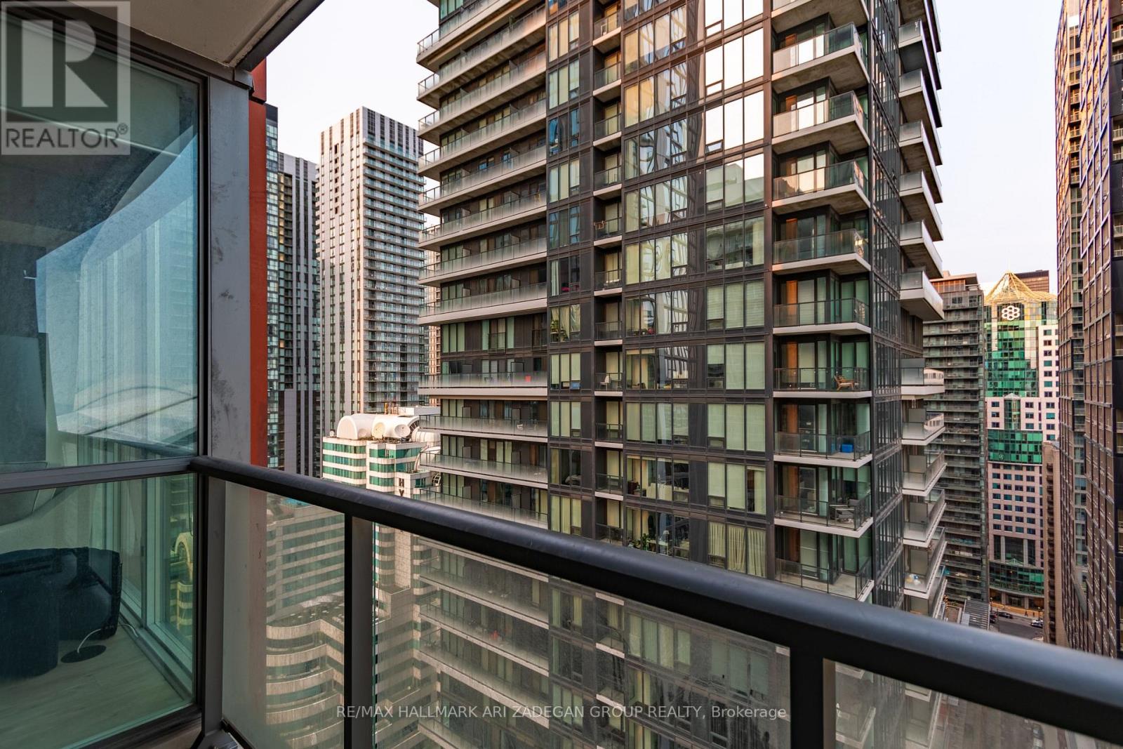 2503 - 88 Blue Jays Way, Toronto, Ontario  M5V 2G3 - Photo 22 - C10430721