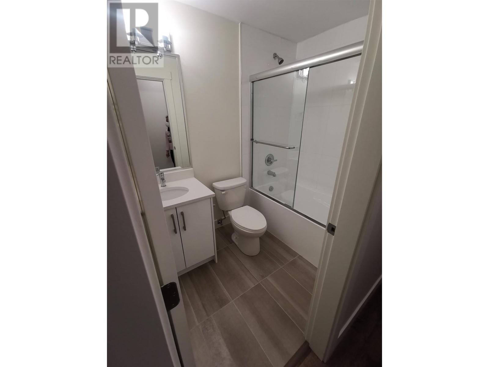 6 4033 Dominion Street, Burnaby, British Columbia  V5G 0C2 - Photo 12 - R2940051