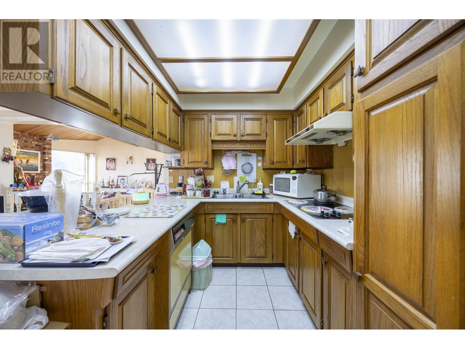 10613 Yarmish Drive, Richmond, British Columbia  V7E 5E6 - Photo 12 - R2946422