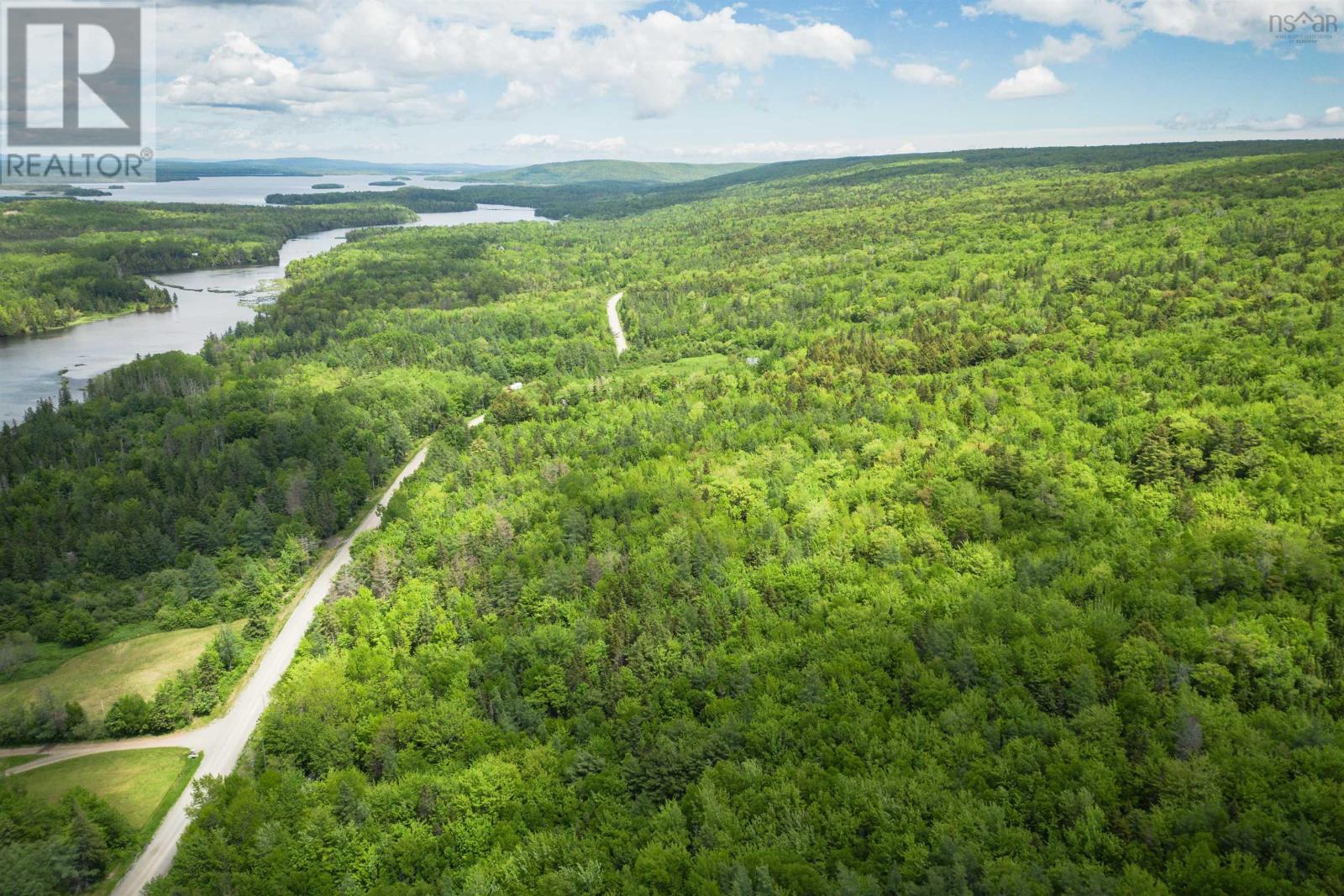 2281 South S River Denys Rd, Valley Mills, Nova Scotia  B0E 2Y0 - Photo 4 - 202427196