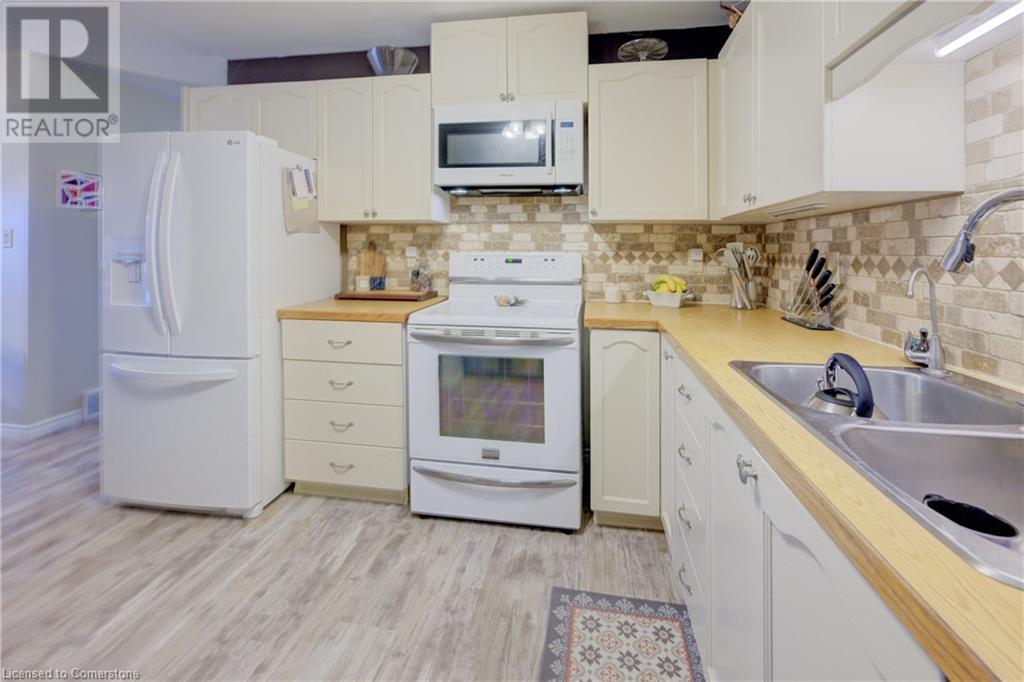 81 Dyer Court, Cambridge, Ontario  N3C 4B9 - Photo 15 - 40678408