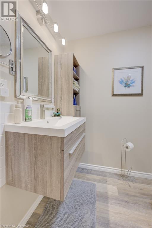 81 Dyer Court, Cambridge, Ontario  N3C 4B9 - Photo 32 - 40678408