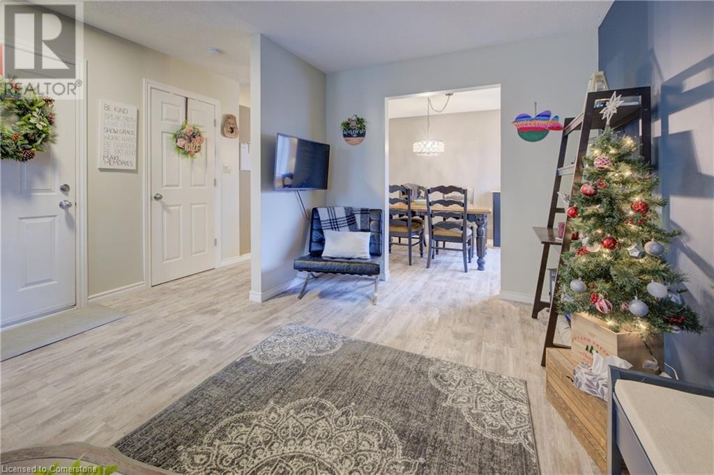 81 Dyer Court, Cambridge, Ontario  N3C 4B9 - Photo 9 - 40678408