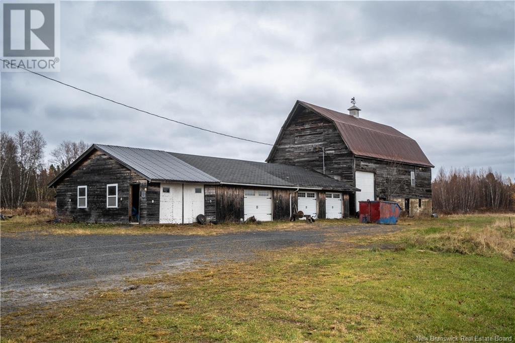 28 Chapman Road, Newcastle Creek, New Brunswick  E4B 2L6 - Photo 9 - NB109414