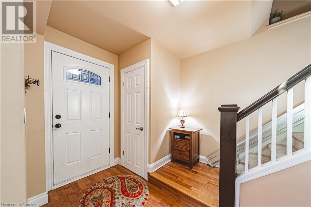 1 South Oval, Hamilton, Ontario  L8S 1P7 - Photo 6 - 40680481