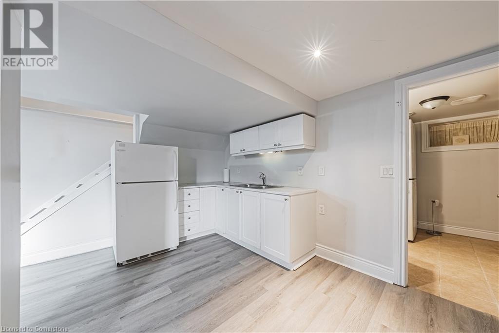 1 South Oval, Hamilton, Ontario  L8S 1P7 - Photo 27 - 40680481