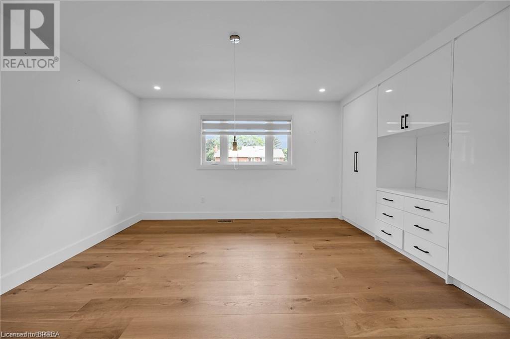 396 Denlow Avenue, Hamilton, Ontario  L9C 6Z5 - Photo 10 - 40679411