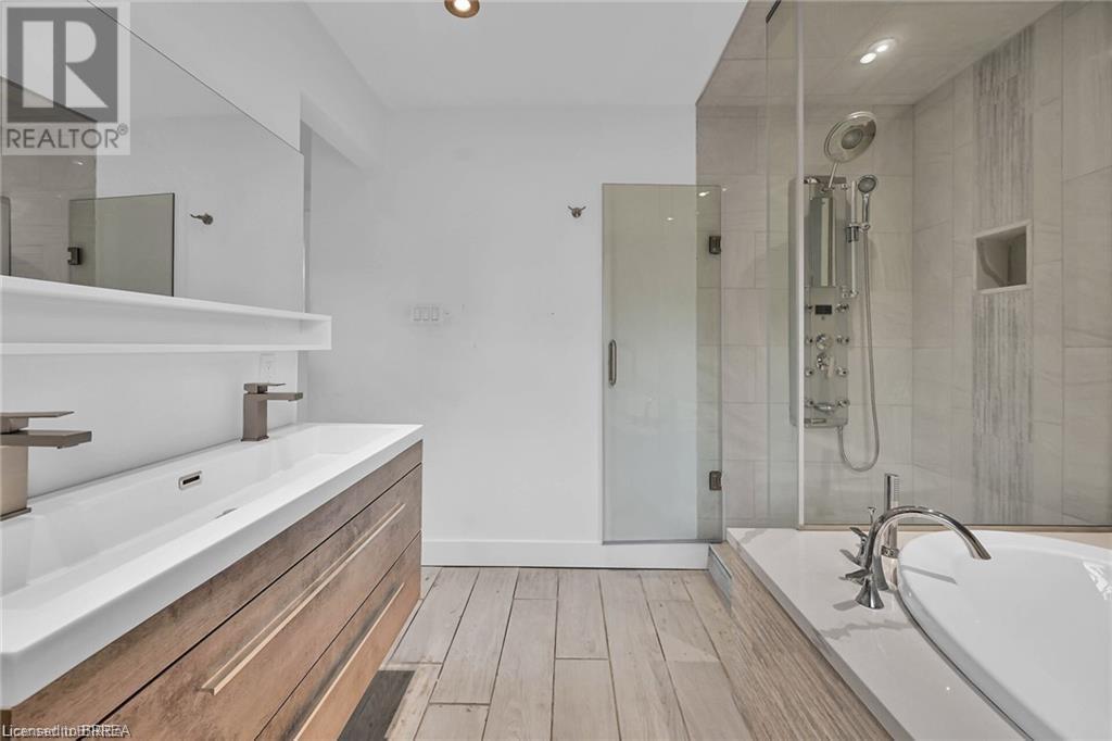 396 Denlow Avenue, Hamilton, Ontario  L9C 6Z5 - Photo 14 - 40679411