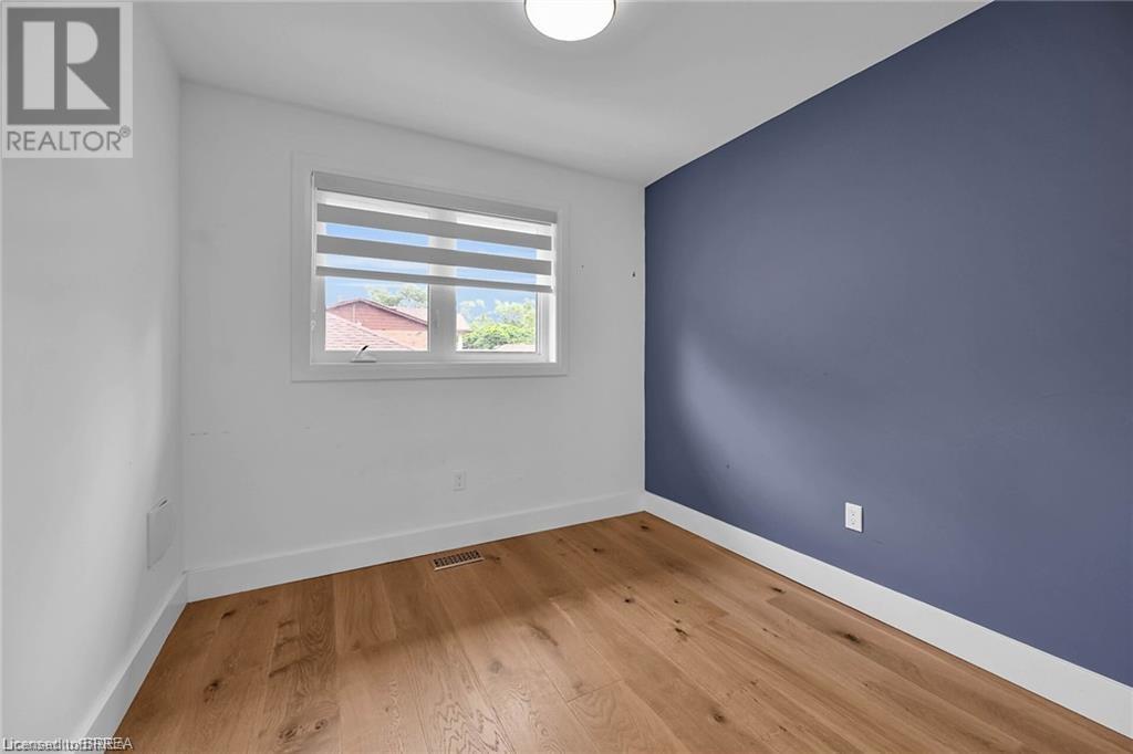 396 Denlow Avenue, Hamilton, Ontario  L9C 6Z5 - Photo 16 - 40679411