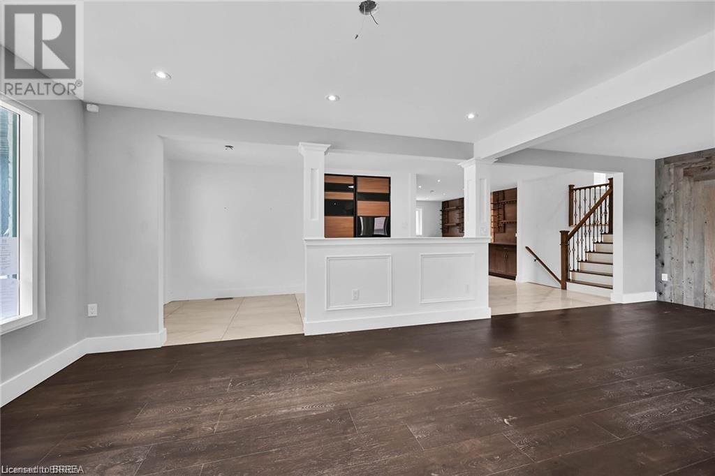 396 Denlow Avenue, Hamilton, Ontario  L9C 6Z5 - Photo 5 - 40679411