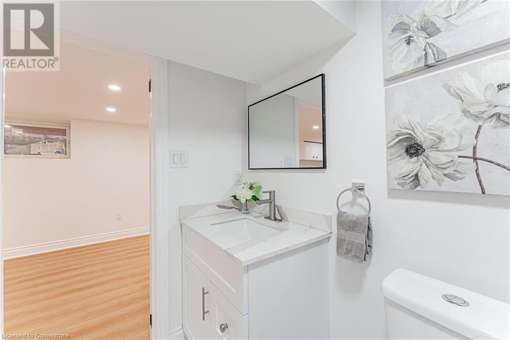 15 Barnesdale Avenue N, Hamilton, Ontario  L8L 6R4 - Photo 31 - 40671925